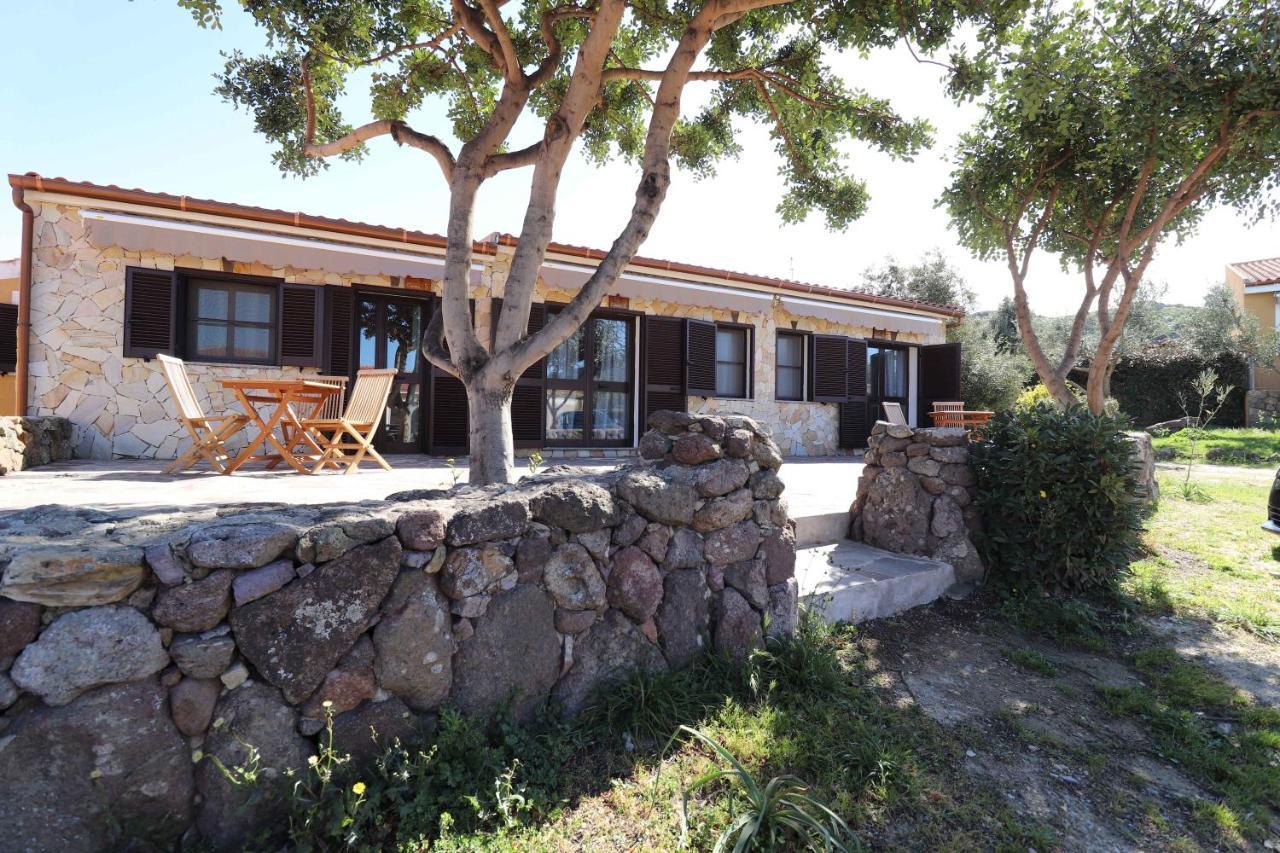 Agriturismo Monte Istulargiu Valledoria  Eksteriør billede